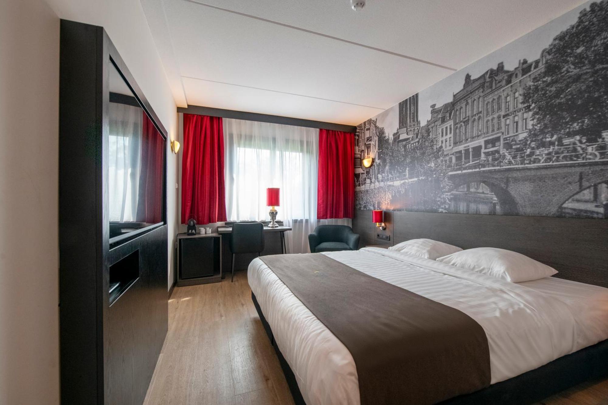 Bastion Hotel Barendrecht Exterior foto